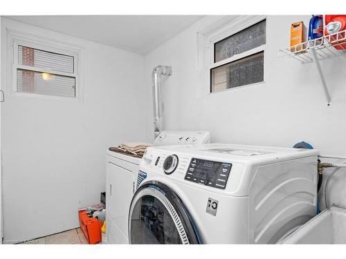 158 Fairview Road, Kingston, ON - Indoor Photo Showing Laundry Room