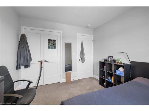 1225 Max Crescent, Kingston, ON - Indoor Photo Showing Bedroom