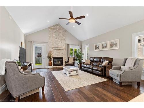 1194 Crossfield Avenue, Kingston, ON - Indoor Photo Showing Living Room With Fireplace