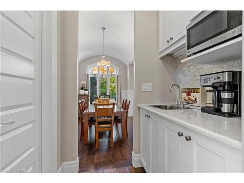 1194 Crossfield Avenue, Kingston, ON - Indoor Photo Showing Kitchen