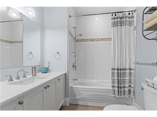 1194 Crossfield Avenue, Kingston, ON - Indoor Photo Showing Bathroom