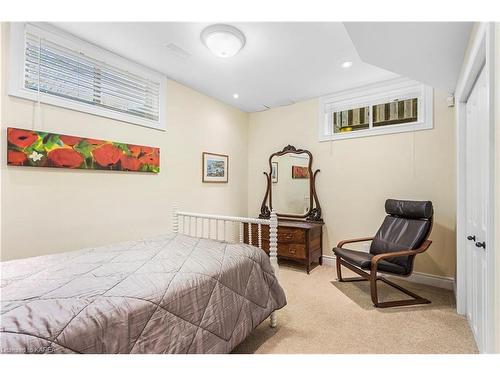 1137 Trailhead Place, Kingston, ON - Indoor Photo Showing Bedroom