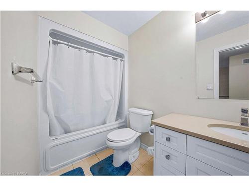 2791 Delmar Street, Kingston, ON - Indoor Photo Showing Bathroom