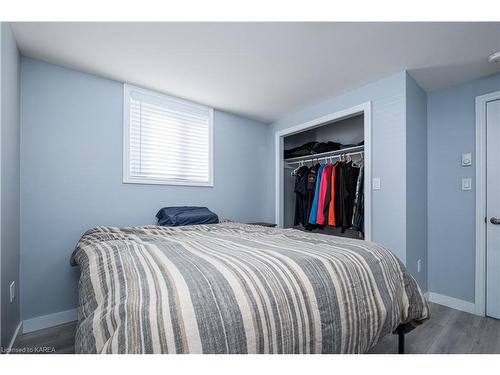 172 Morenz Crescent, Kingston, ON - Indoor Photo Showing Bedroom