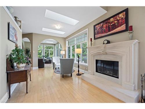 44 Howe Island Drive, Kingston, ON - Indoor Photo Showing Living Room With Fireplace