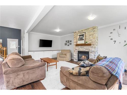 1131 Wintergreen Crescent, Kingston, ON - Indoor Photo Showing Living Room With Fireplace