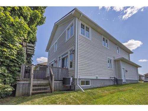 5008 Fox Run Place, Kingston, ON - Indoor Photo Showing Other Room