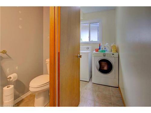 832 Purcell Crescent, Kingston, ON - Indoor Photo Showing Laundry Room