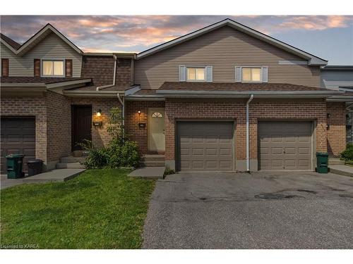 850 Datzell Lane, Kingston, ON - Outdoor