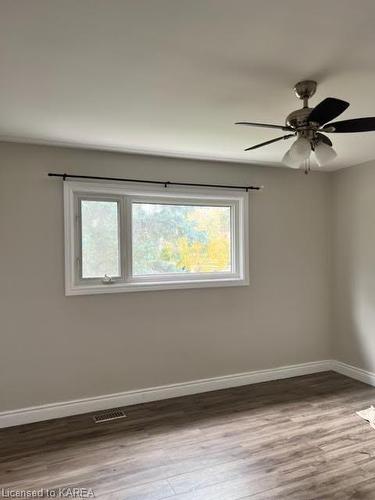 9 Elizabeth Street, Kingston, ON - Indoor Photo Showing Other Room