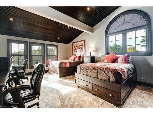 270 Spence Lane, Athens, ON - Indoor Photo Showing Bedroom