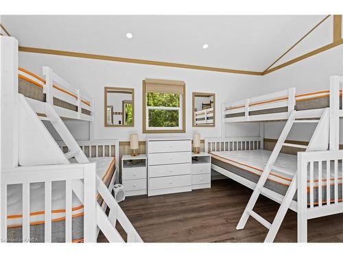 270 Spence Lane, Athens, ON - Indoor Photo Showing Bedroom