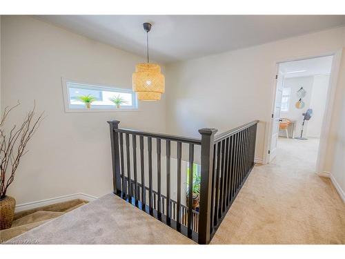 1364 Ottawa Street, Kingston, ON - Indoor Photo Showing Other Room