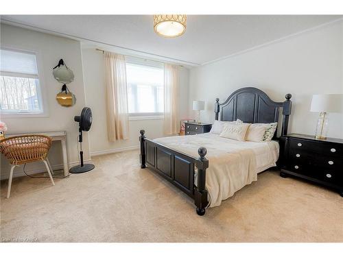 1364 Ottawa Street, Kingston, ON - Indoor Photo Showing Bedroom