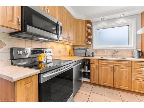 969 Lynwood Drive, Kingston, ON - Indoor Photo Showing Kitchen With Double Sink