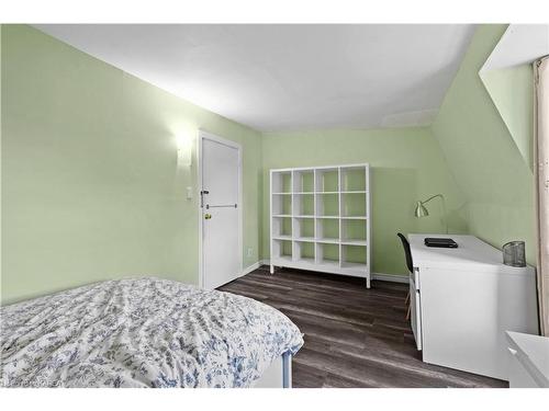 36 Ellice Street, Kingston, ON - Indoor Photo Showing Bedroom