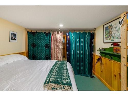 236 Park Street, Kingston, ON - Indoor Photo Showing Bedroom