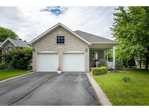 296 Grandtrunk Avenue, Kingston, ON - Outdoor With Facade