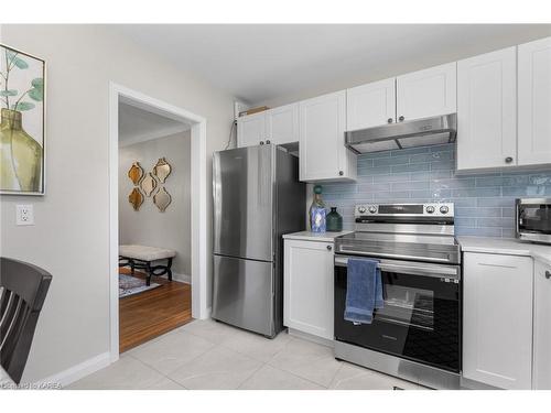 47 Mackenzie Crescent, Kingston, ON - Indoor Photo Showing Kitchen