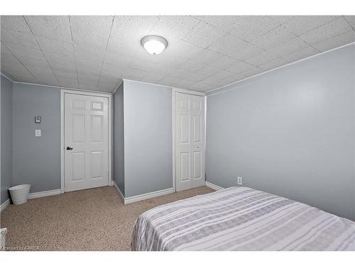 23 Douglas Avenue, Kingston, ON - Indoor Photo Showing Bedroom