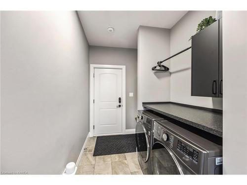 1511 Clover Street, Kingston, ON - Indoor Photo Showing Laundry Room
