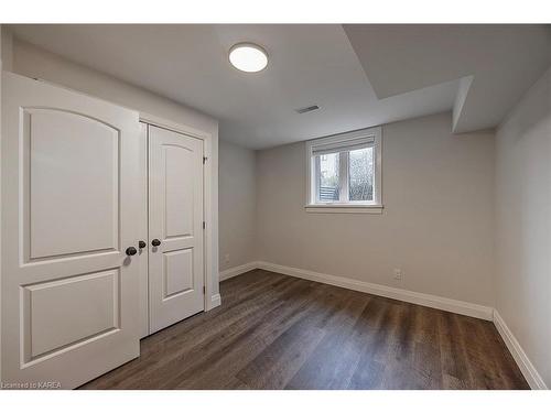 1511 Clover Street, Kingston, ON - Indoor Photo Showing Other Room