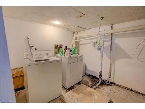 549 Alfred Street, Kingston, ON - Indoor Photo Showing Laundry Room