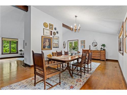 1683 Jackson Boulevard, Kingston, ON - Indoor Photo Showing Dining Room