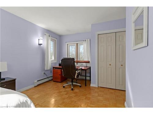 3952 Highway 15, Kingston, ON - Indoor Photo Showing Other Room