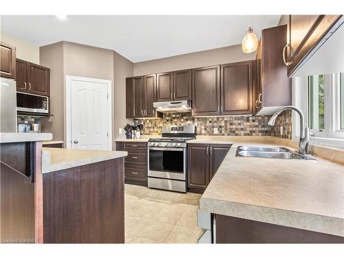 397 Cavendish Crescent, Kingston, ON - Indoor Photo Showing Kitchen With Double Sink With Upgraded Kitchen