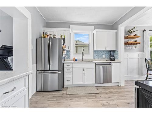 11641 Road 38, Tichborne, ON - Indoor Photo Showing Kitchen With Stainless Steel Kitchen