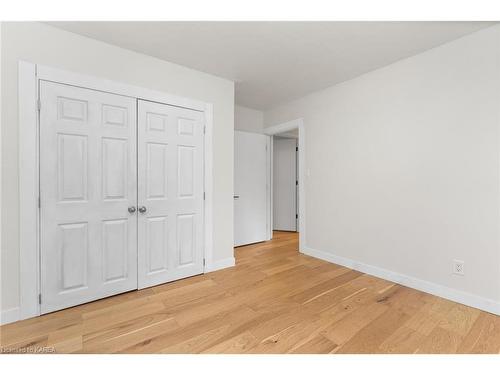 725 Tacoma Crescent, Kingston, ON - Indoor Photo Showing Other Room