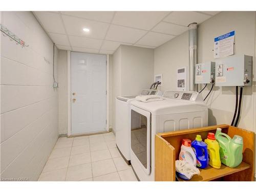 352 Macdonnell Street, Kingston, ON - Indoor Photo Showing Laundry Room