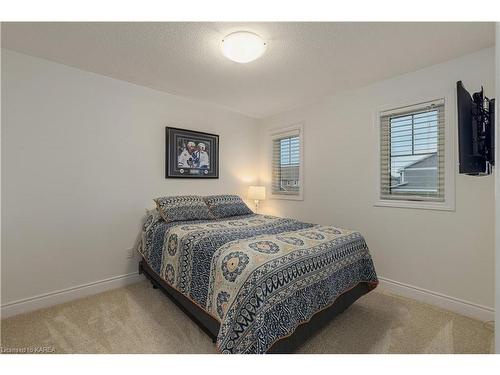 301 Janette Street Street, Kingston, ON - Indoor Photo Showing Bedroom