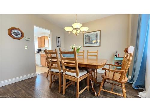 835 Larchwood Crescent, Kingston, ON - Indoor Photo Showing Dining Room