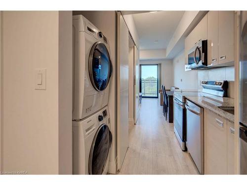 610-652 Princess Street, Kingston, ON - Indoor Photo Showing Laundry Room