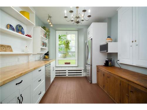 14005 Front Road, Stella, ON - Indoor Photo Showing Kitchen