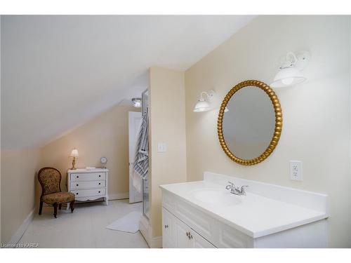 14005 Front Road, Stella, ON - Indoor Photo Showing Bathroom