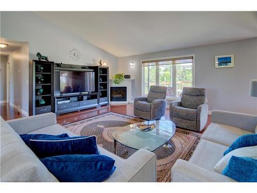 731 Rylande Court, Kingston, ON - Indoor Photo Showing Living Room With Fireplace