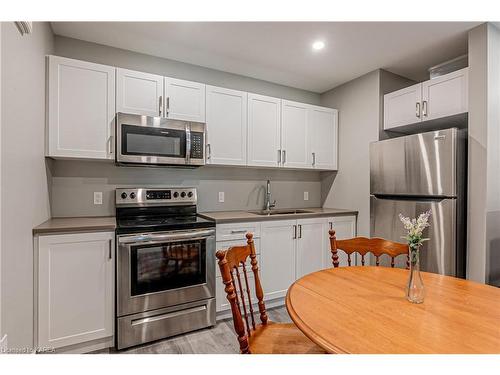 370 Barrie Street, Kingston, ON - Indoor Photo Showing Kitchen With Stainless Steel Kitchen