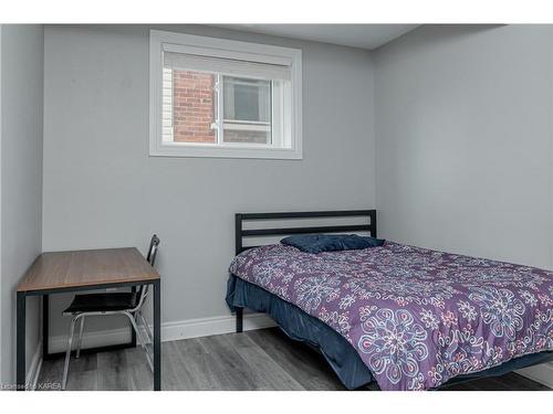 39 Ellerbeck Street, Kingston, ON - Indoor Photo Showing Bedroom
