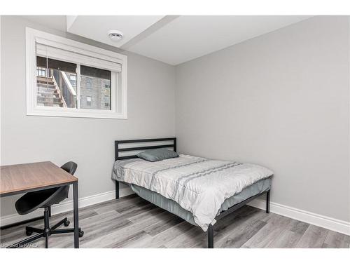 39 Ellerbeck Street, Kingston, ON - Indoor Photo Showing Bedroom