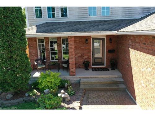 675 Arthur Street, Gananoque, ON - Outdoor