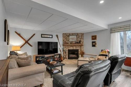 675 Arthur Street, Gananoque, ON - Indoor Photo Showing Living Room With Fireplace