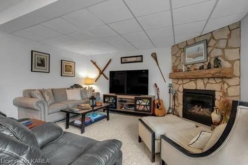 675 Arthur Street, Gananoque, ON - Indoor Photo Showing Living Room With Fireplace