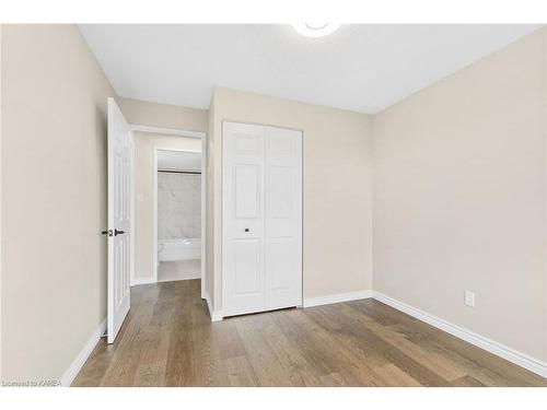 507-14 Greenview Drive, Kingston, ON - Indoor Photo Showing Other Room