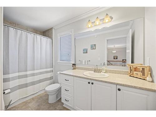 1128 Escala Crescent, Kingston, ON - Indoor Photo Showing Bathroom