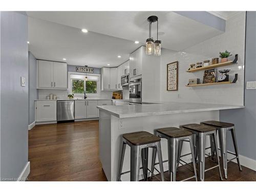 1145 Lincoln Drive, Kingston, ON - Indoor Photo Showing Kitchen With Upgraded Kitchen