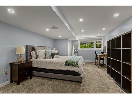 1145 Lincoln Drive, Kingston, ON - Indoor Photo Showing Bedroom