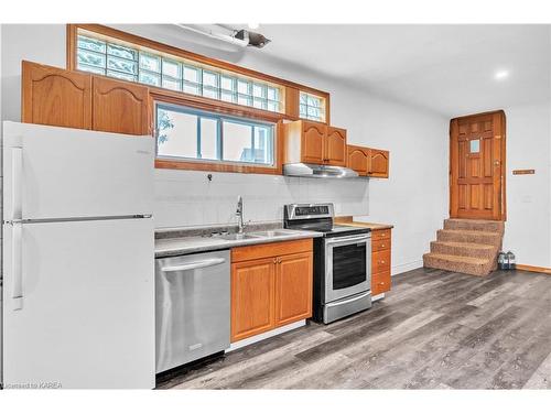 3715 Unity Rd Road, Kingston, ON - Indoor Photo Showing Kitchen With Double Sink